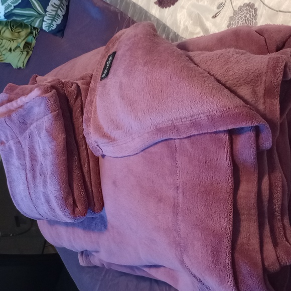 PURPLE  SOFT & COZY KING SHEET SET 5PC. - Picture 4 of 4